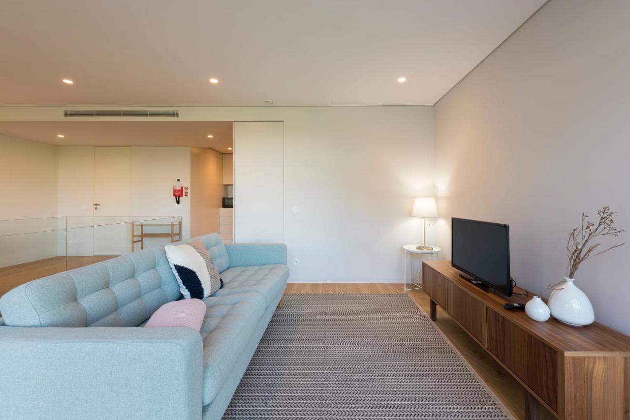 Lovelystay - Primrose 2Br Flat With Free Parking, Ac And Balcony OOporto Extérieur photo