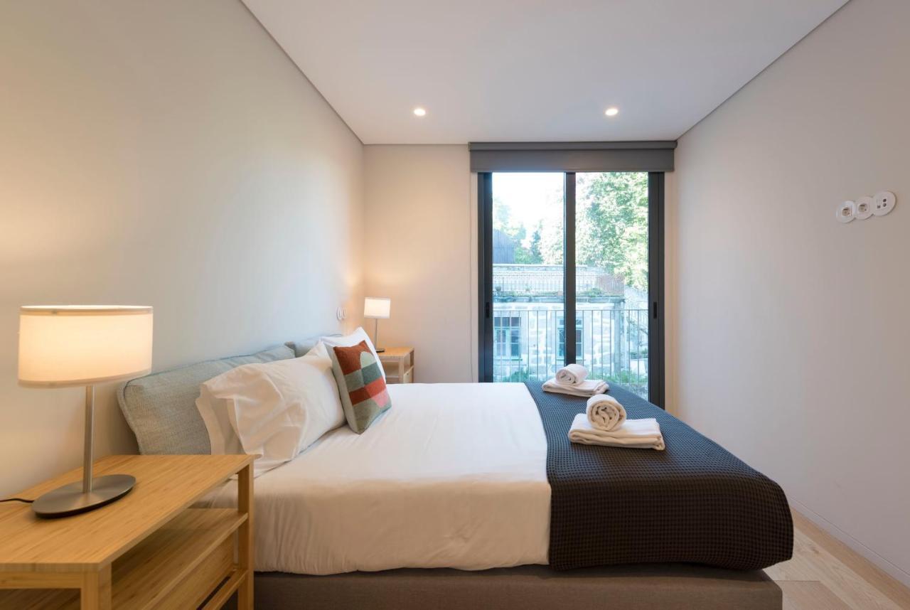Lovelystay - Primrose 2Br Flat With Free Parking, Ac And Balcony OOporto Extérieur photo